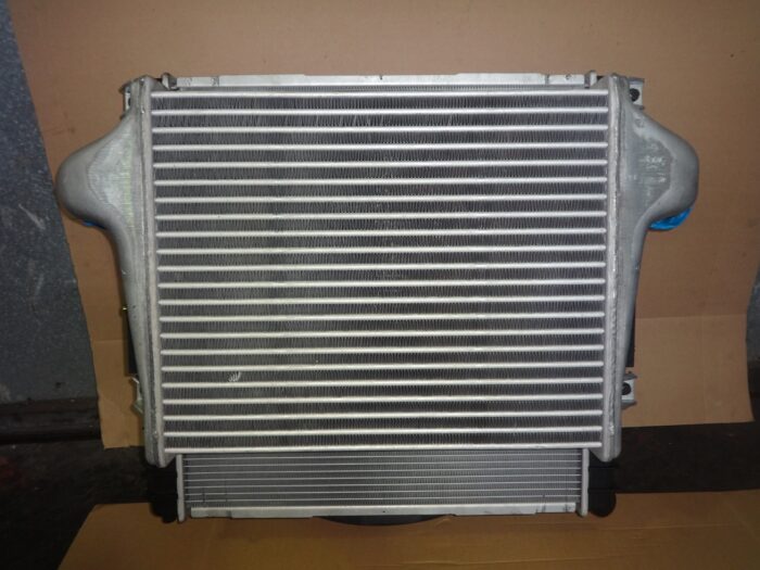 iveco 98425621 intercooler