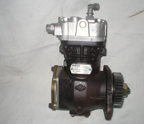 Knorr Bremse LK 3840 air brake compressor