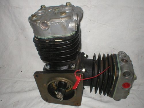 Knorr Bremse XLP 4911 air brake compressor