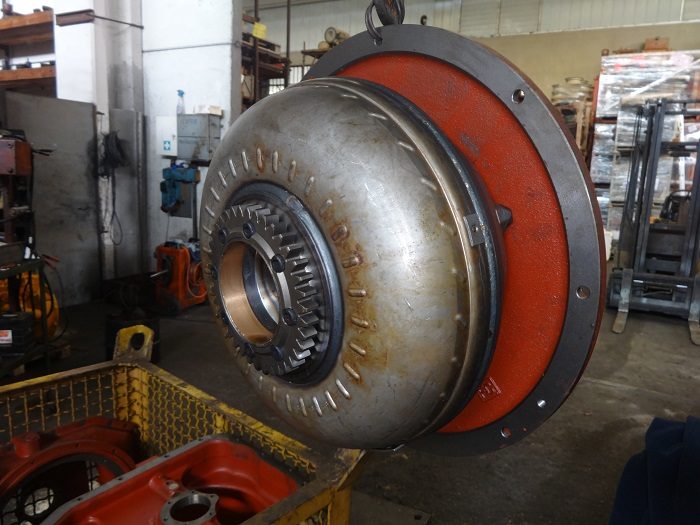 Torque converter for Cattaneo gearboxes