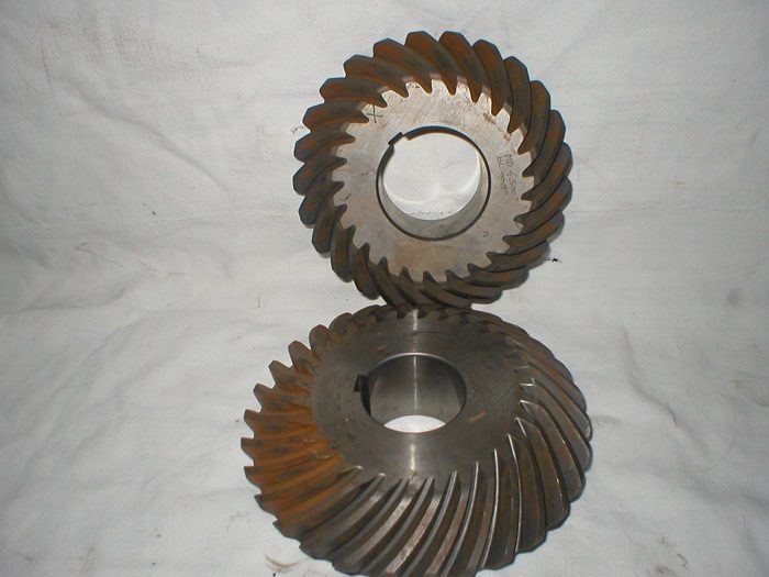 Conical bevel gear 25x30