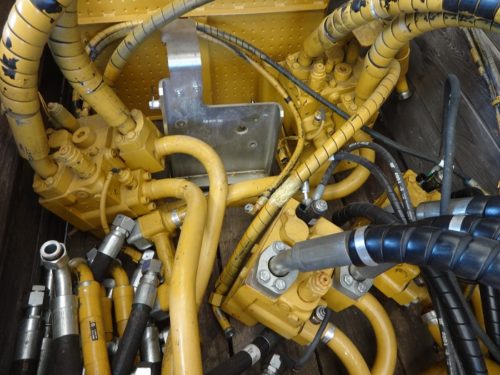 Caterpillar hydraulic unit