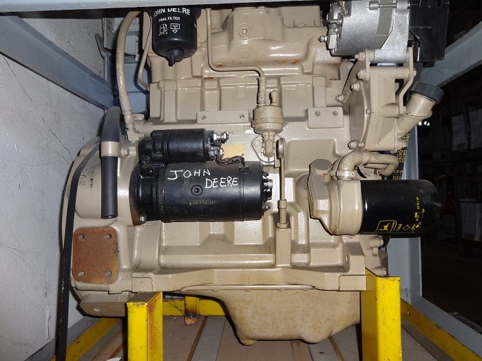 John Deere engine 3 cylinders turbo