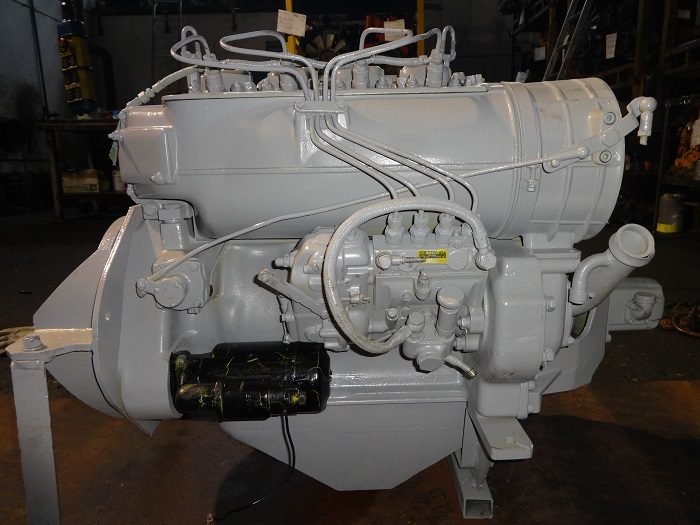 MWM AKD 10 V engine