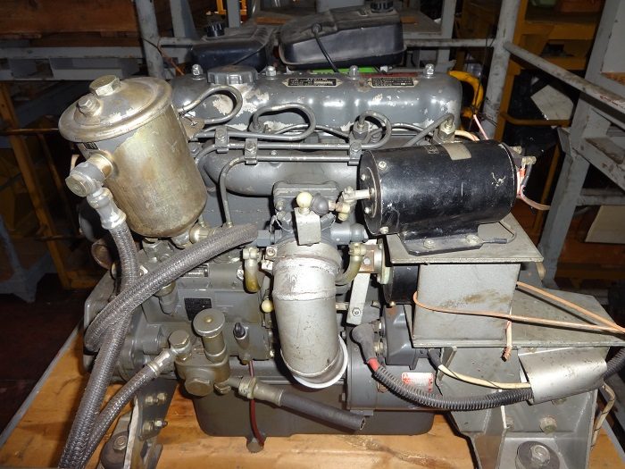 Mitsubishi 4DQ11 engine