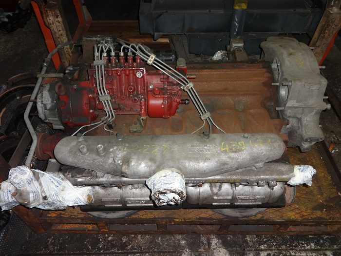 Unic MT-80 engine for pullman