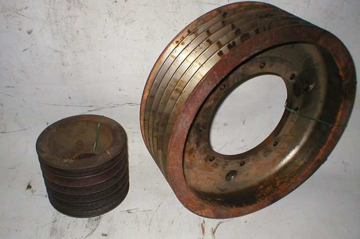 Caterpillar 7W0703 pulley