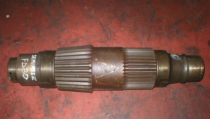 Fiat Allis FD30 axle shaft