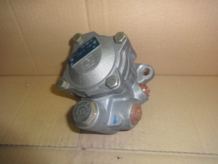 zf 7684955124 power steering pump