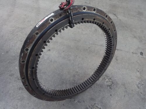 bobcat 6675777 swing bearing