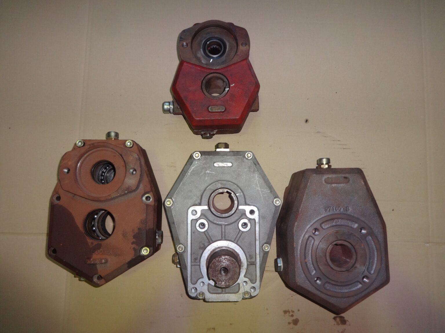 Riduttore di giri Borelli oleodinamica Ricci Ricambi Industriali Riduttore di giri Borelli oleodinamica Ricci Ricambi Industriali