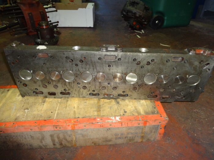 perkins t6.354 cylinder head