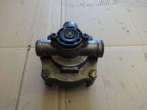 wabco 9730030000 relay valve