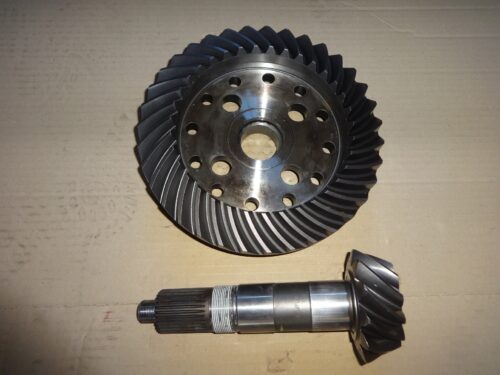 dana 12/35 bevel gear