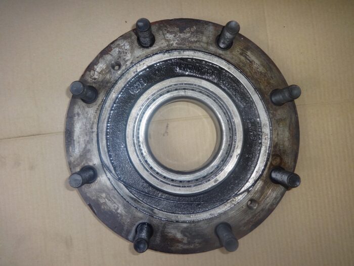 dana spicer 211.06.010.61.9 wheel hub