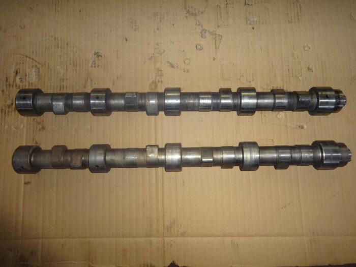 liebherr 9157845 camshaft