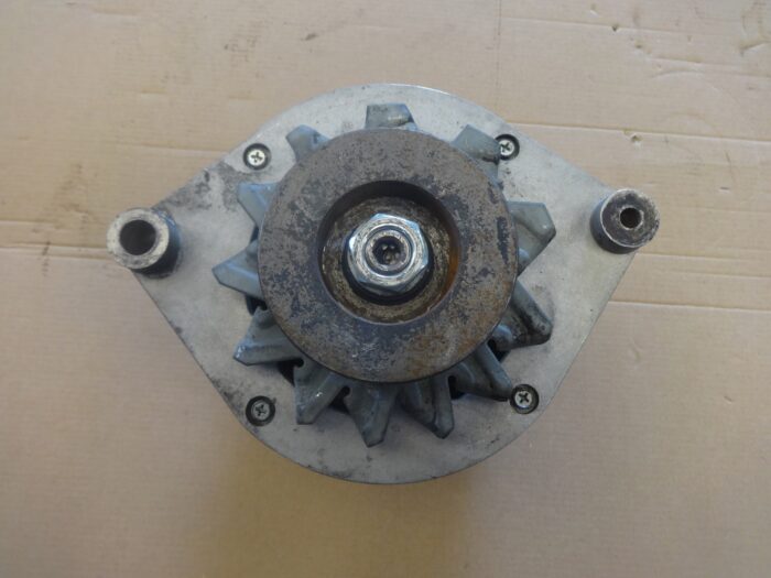 volvo 8113912 alternator