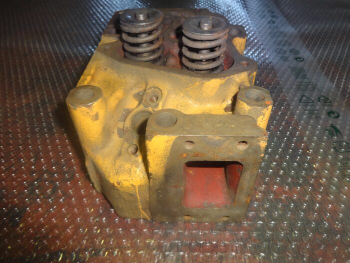 liebherr d904t cylinder head