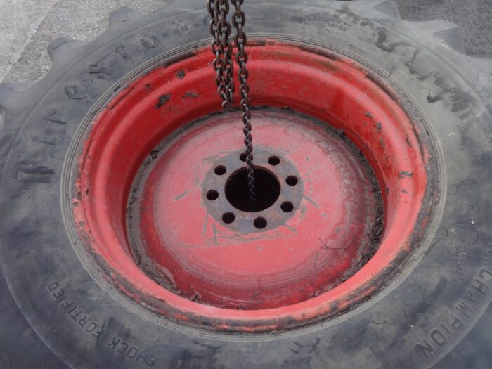 tyre 16.9-28 for backhoe loader