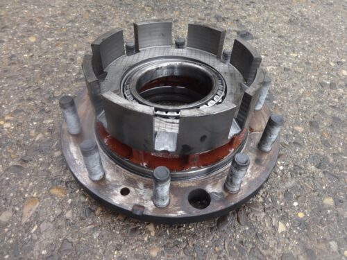 zf 4472449023 hub