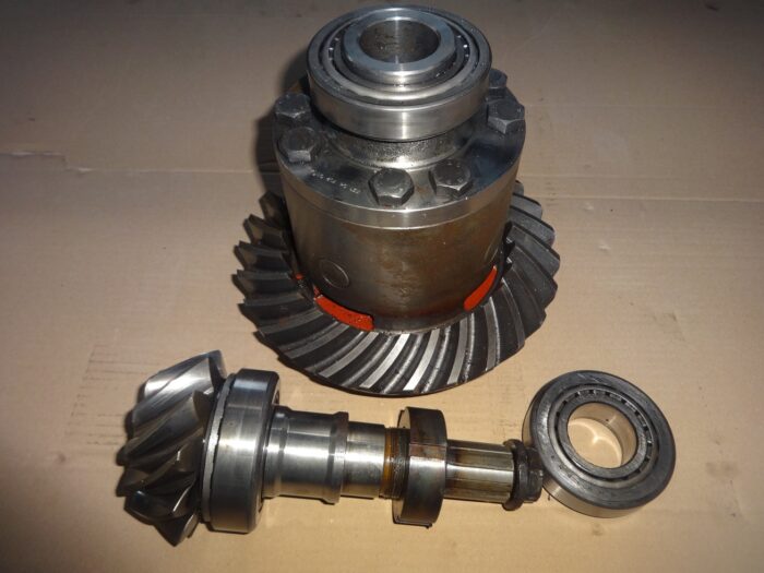 clark hurth 11-27 bevel gear