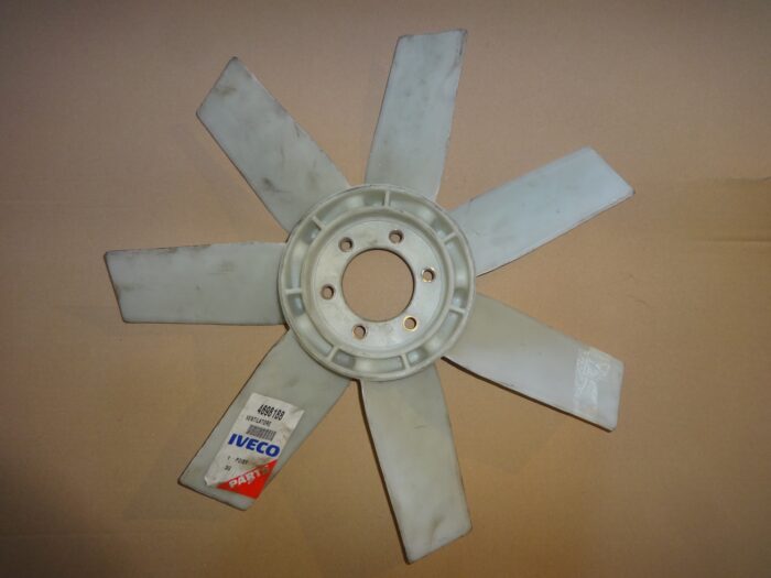 iveco 4698188 radiator fan