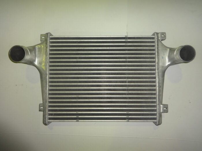 iveco 98425621 intercooler