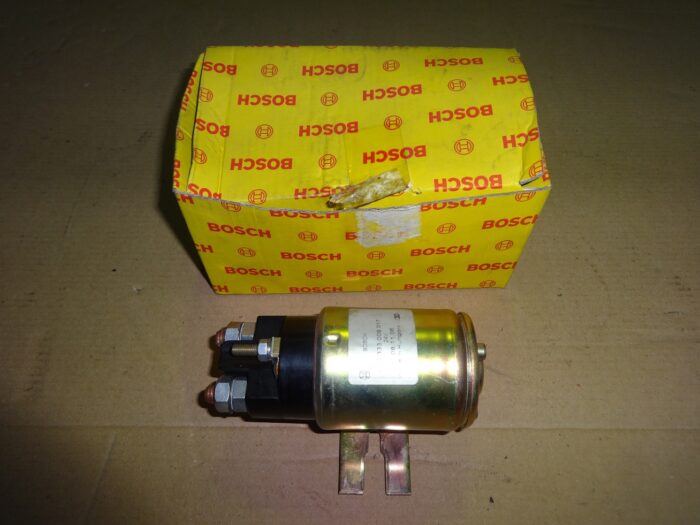 iveco 504060981 relay