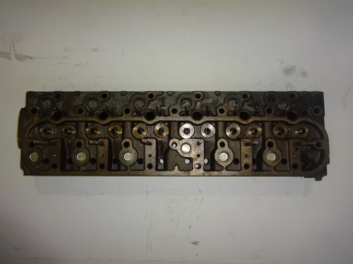 iveco 4653614 cylinder head