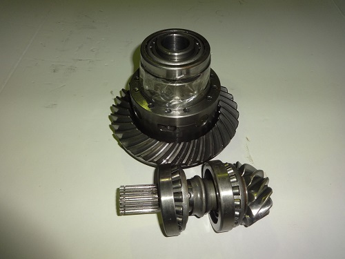 carraro 11/32 bevel gear set