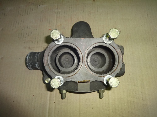 corpo termostato iveco 4692393