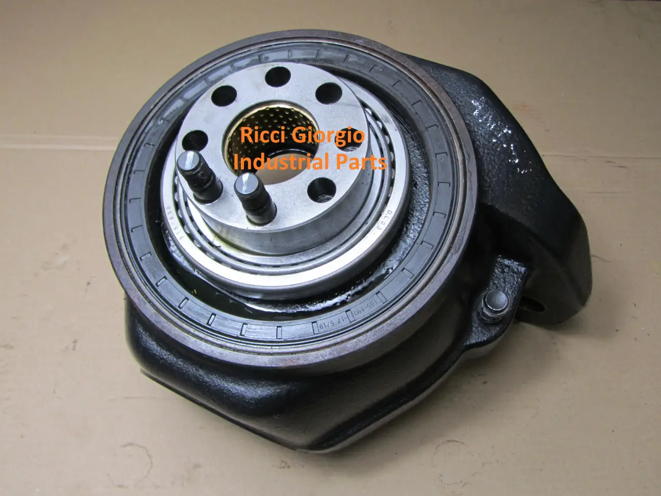 spicer dana 211.06.715.03 spicer dana 211.06.715.03