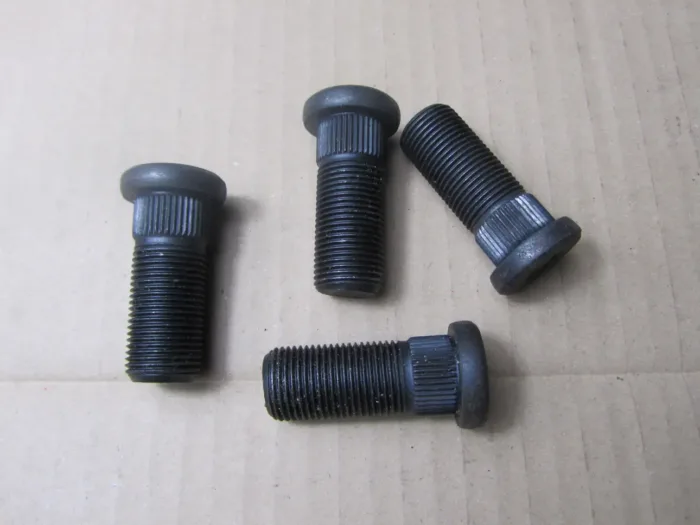 spicer dana 819.06.006.04 wheel stud