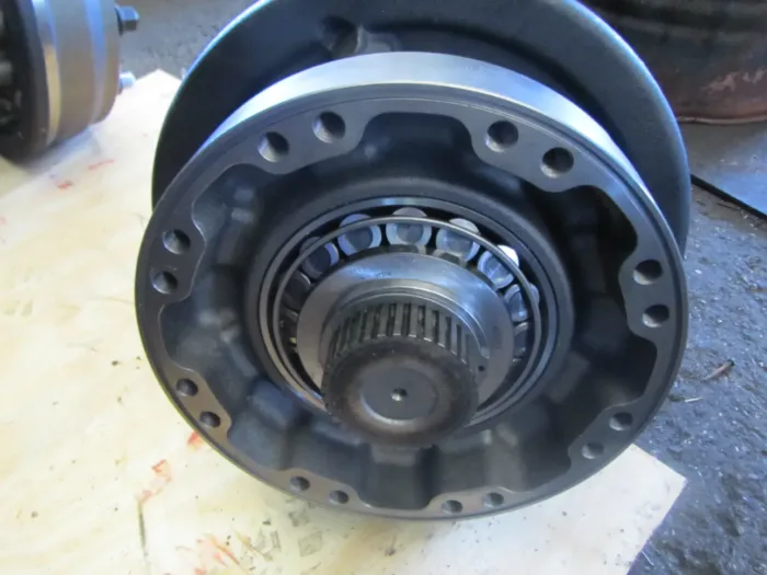 poclain ms18 hydraulic motor
