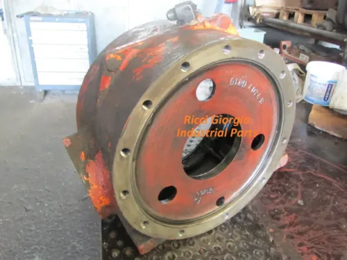 scatola centrale ford d1nn4024b